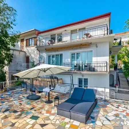 In 44160 Appartement Dramalj