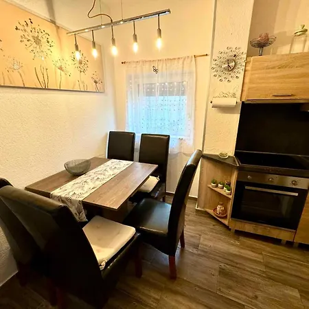 Apartment In 44160