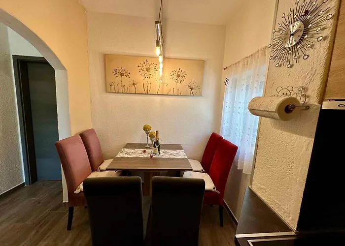 In 44160 Διαμέρισμα *